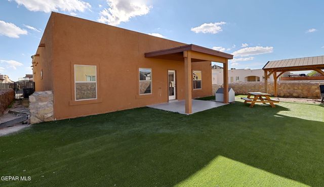 14645 Rockbridge Avenue, El Paso, TX 79938