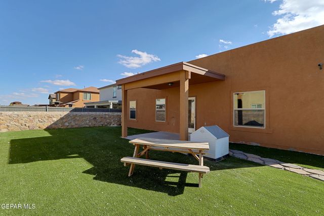 14645 Rockbridge Avenue, El Paso, TX 79938