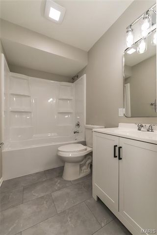 3469 Apple Tree Lane, Bridgeton, MO 63044