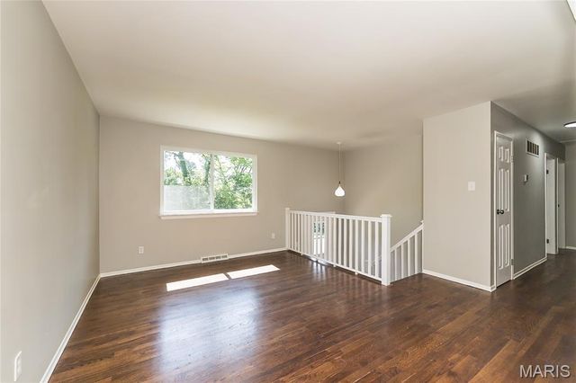 3469 Apple Tree Lane, Bridgeton, MO 63044