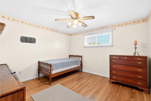 170 Crawford Lane, Rostraver, PA 15012