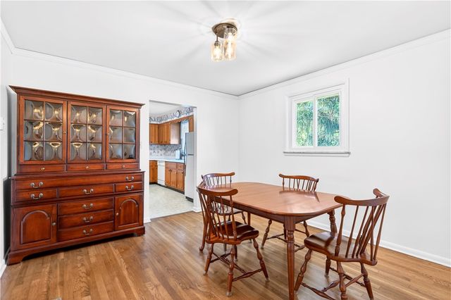 170 Crawford Lane, Rostraver, PA 15012