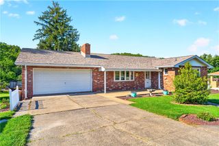 170 Crawford Lane, Rostraver, PA 15012