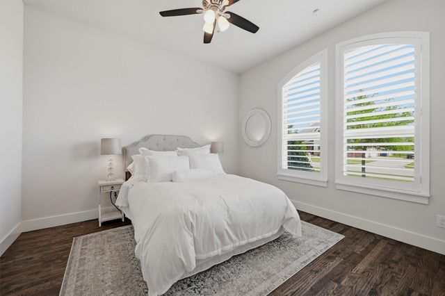 1617 High Bridge Court, Gunter, TX 75058