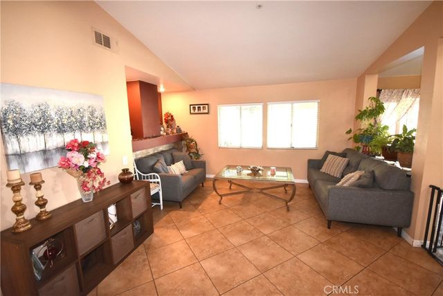 1480 Stratus Street, San Jacinto, CA 92582