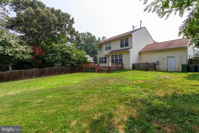 6 ARGYLE HILLS DR, Fredericksburg, VA 22405