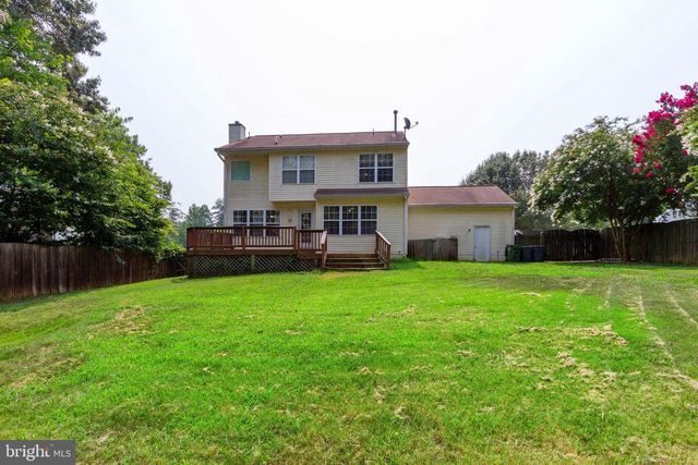 6 ARGYLE HILLS DR, Fredericksburg, VA 22405