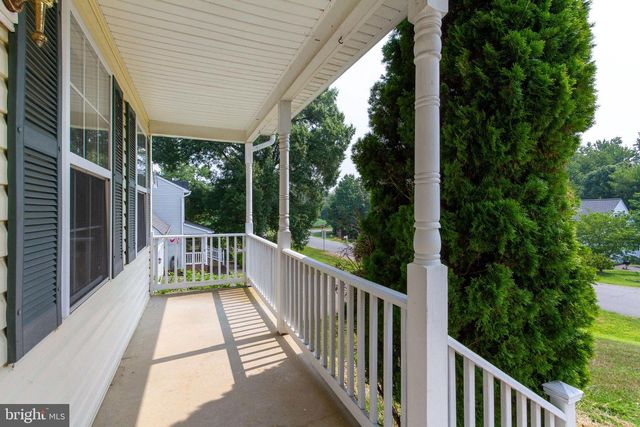 6 ARGYLE HILLS DR, Fredericksburg, VA 22405