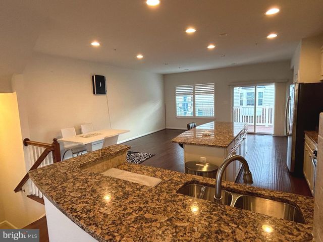 13312 WATERFORD HILLS BLVD, Germantown, MD 20874