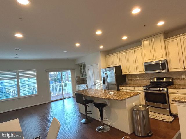 13312 WATERFORD HILLS BLVD, Germantown, MD 20874