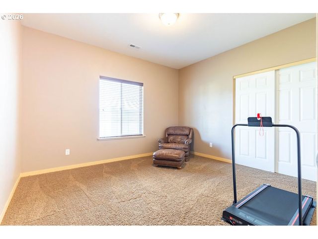 10503 I Ave, Island City, OR 97850