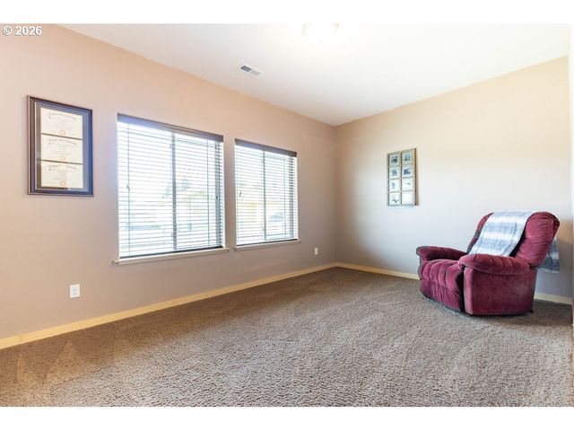 10503 I Ave, Island City, OR 97850