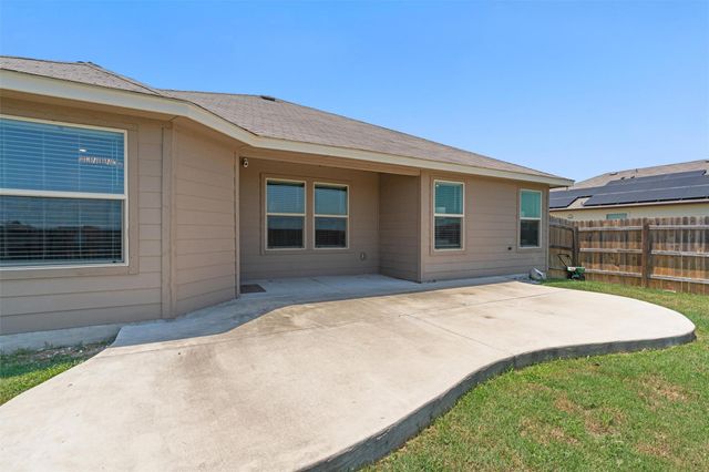 609 Ibis Falls LOOP, Jarrell, TX 76537
