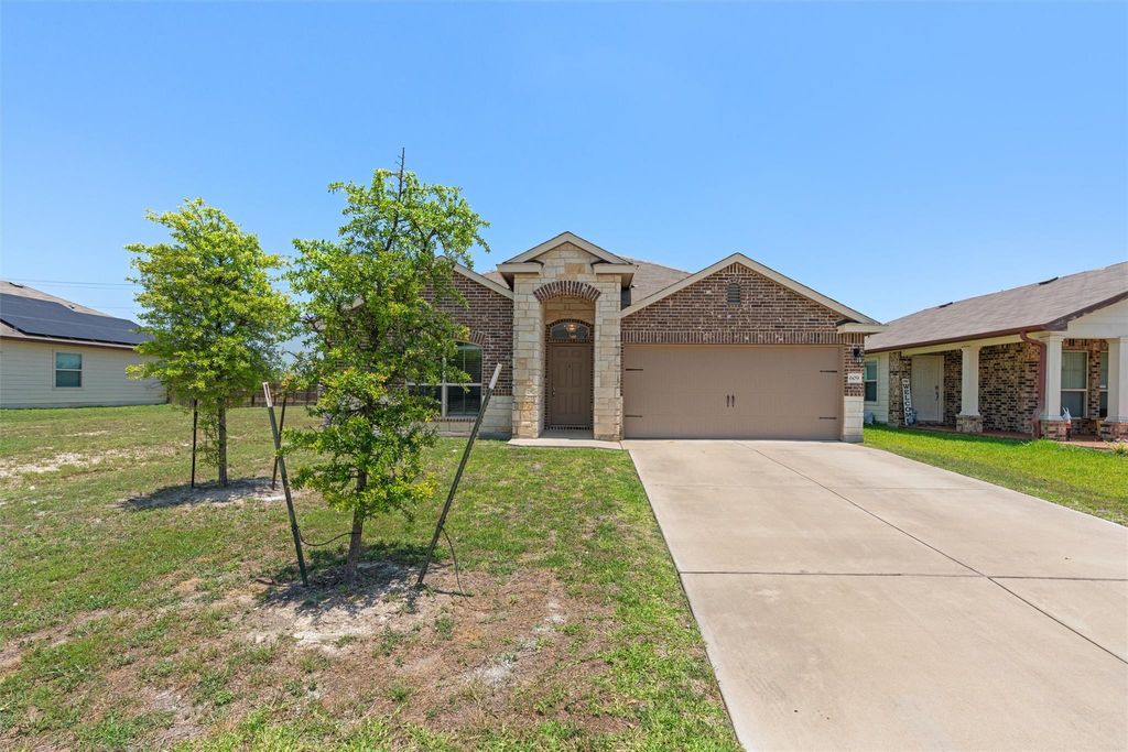 609 Ibis Falls LOOP, Jarrell, TX 76537