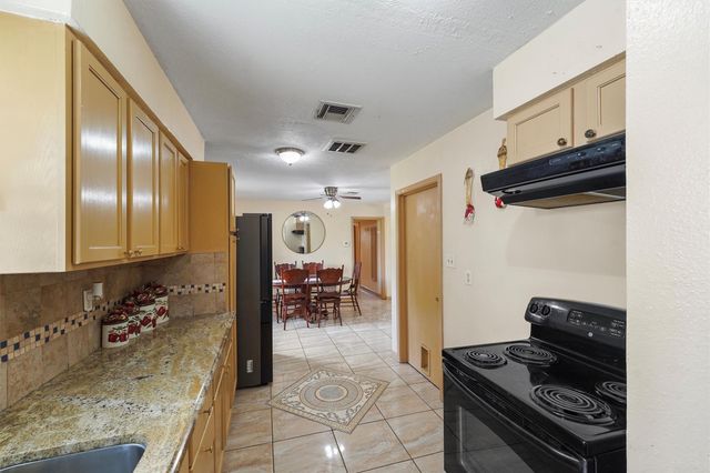 730 Stonyridge Street, Channelview, TX 77530