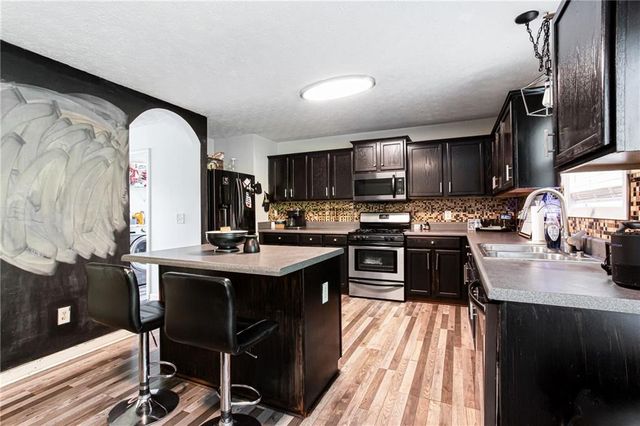 208 Overlook Point, Dallas, GA 30157
