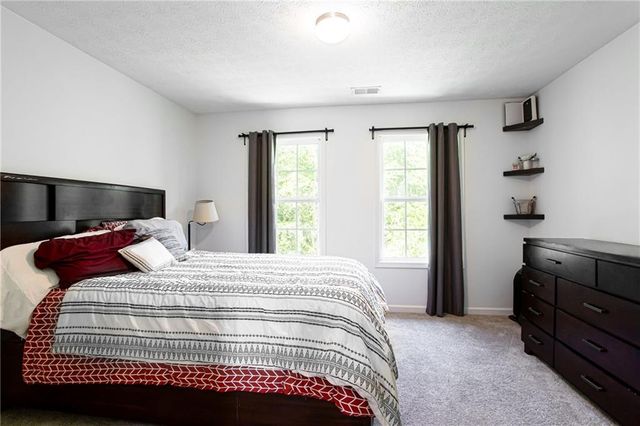 208 Overlook Point, Dallas, GA 30157