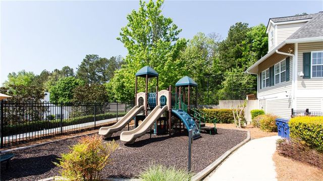 208 Overlook Point, Dallas, GA 30157