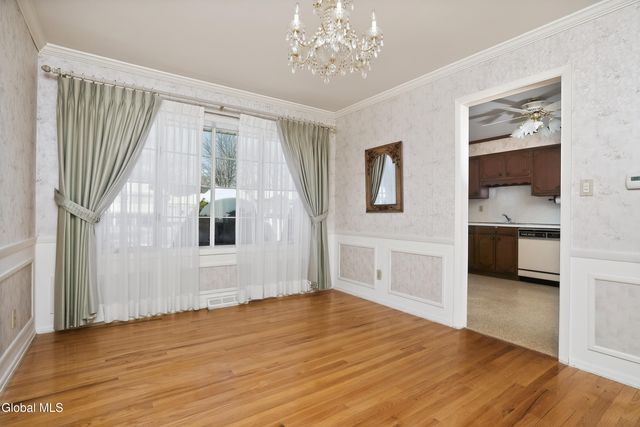 56 Bayberry Road, Rotterdam, NY 12306