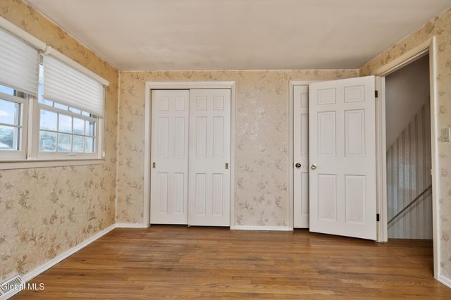 56 Bayberry Road, Rotterdam, NY 12306