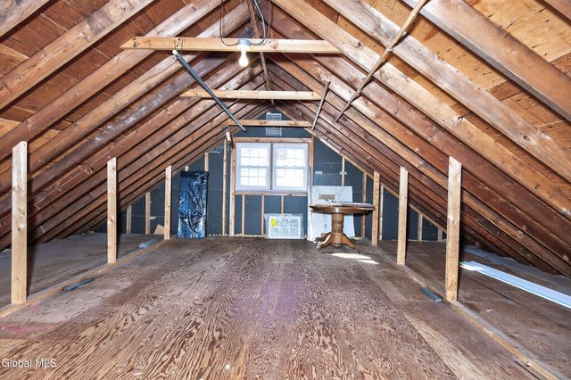 56 Bayberry Road, Rotterdam, NY 12306