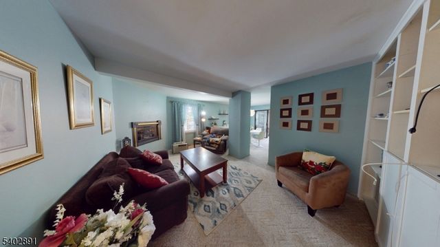 96 Rector Street, Millburn Twp., NJ 07041