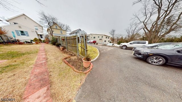 96 Rector Street, Millburn Twp., NJ 07041