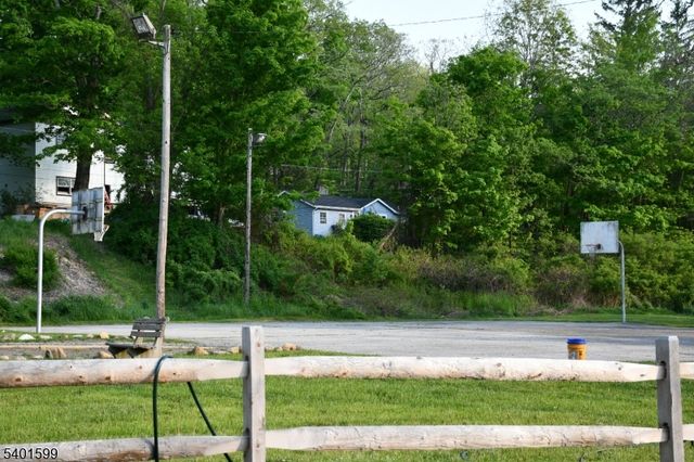 70 Tamarack Trl, Hardyston Twp., NJ 07460
