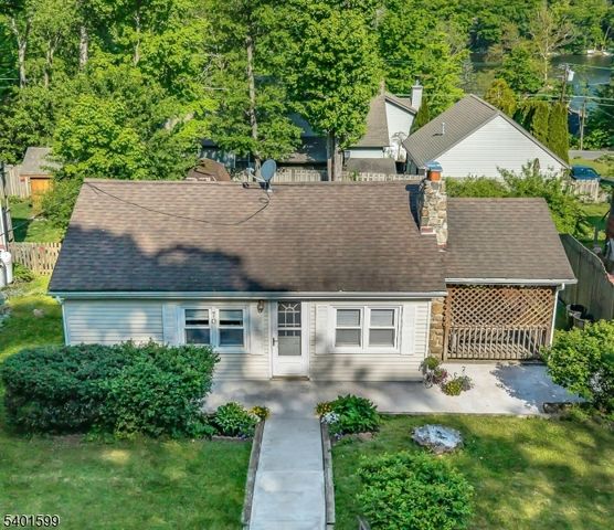 70 Tamarack Trl, Hardyston Twp., NJ 07460