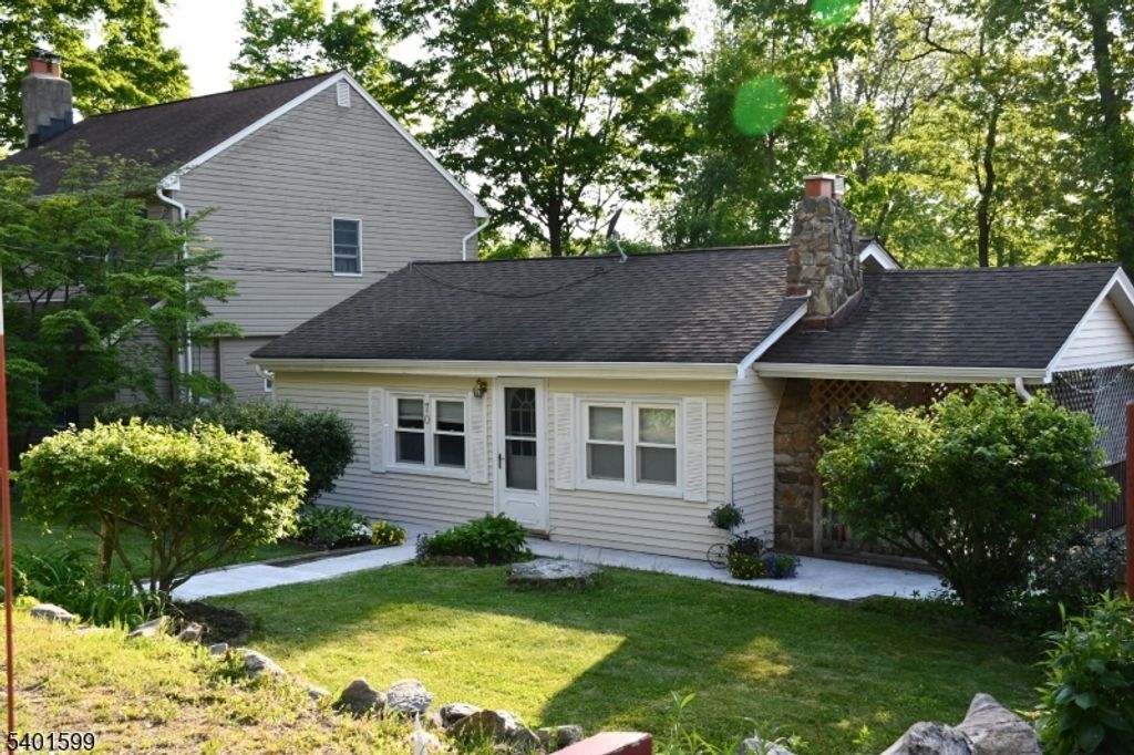70 Tamarack Trl, Hardyston Twp., NJ 07460