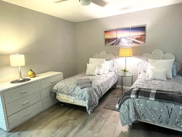 1714 Consulate Place 101, West Palm Beach, FL 33401