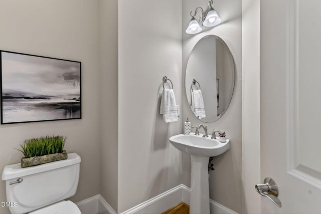 114 Finsbury Street, Durham, NC 27703