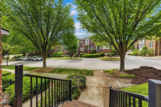 114 Finsbury Street, Durham, NC 27703