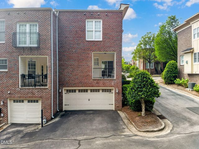 114 Finsbury Street, Durham, NC 27703