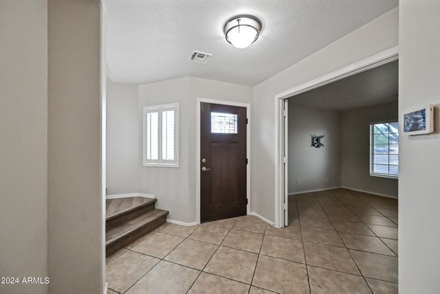 9208 W DEANNA Drive, Peoria, AZ 85382