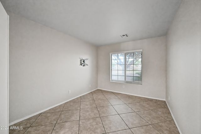 9208 W DEANNA Drive, Peoria, AZ 85382