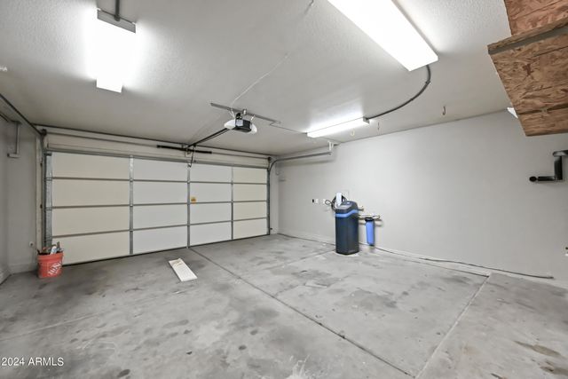 9208 W DEANNA Drive, Peoria, AZ 85382