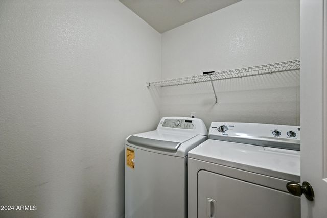 9208 W DEANNA Drive, Peoria, AZ 85382