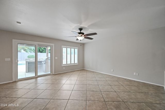 9208 W DEANNA Drive, Peoria, AZ 85382