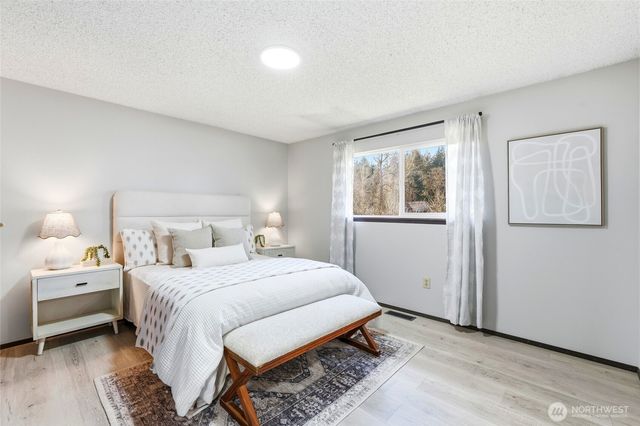 9926 59th Drive NE, Marysville, WA 98270