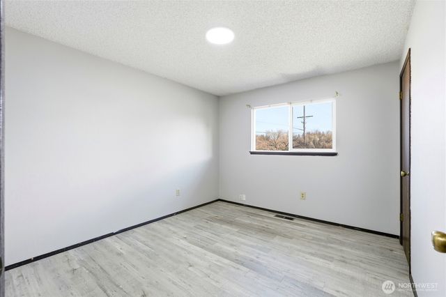 9926 59th Drive NE, Marysville, WA 98270