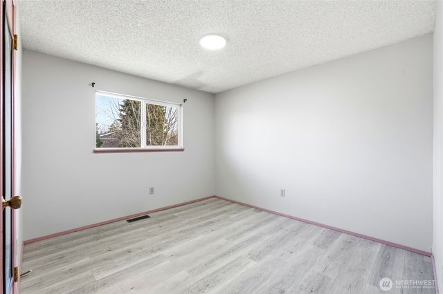 9926 59th Drive NE, Marysville, WA 98270