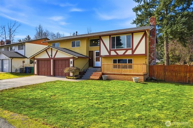 9926 59th Drive NE, Marysville, WA 98270