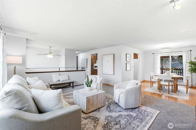 9926 59th Drive NE, Marysville, WA 98270