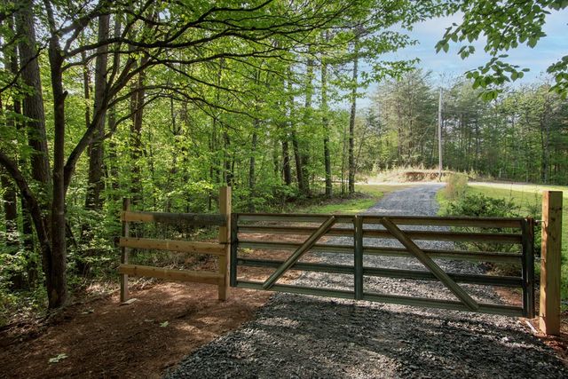 36 Mountain Top Road, Marble, NC 28905