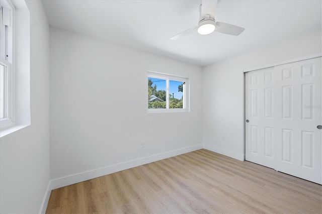 1350 15TH STREET, Sarasota, FL 34236