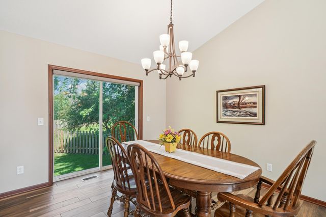 16989 W Side Drive, Credit River Twp, MN 55372