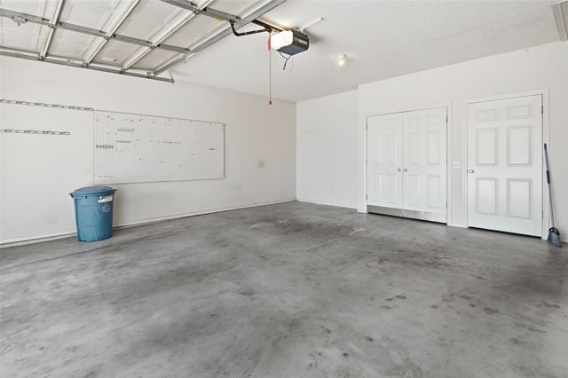 937 Heather Court, Weatherford, TX 76086