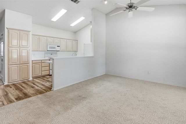 937 Heather Court, Weatherford, TX 76086
