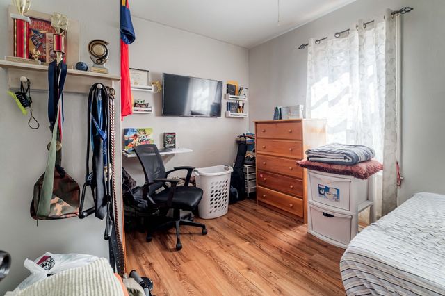104 Lawrence, Framingham, MA 01702